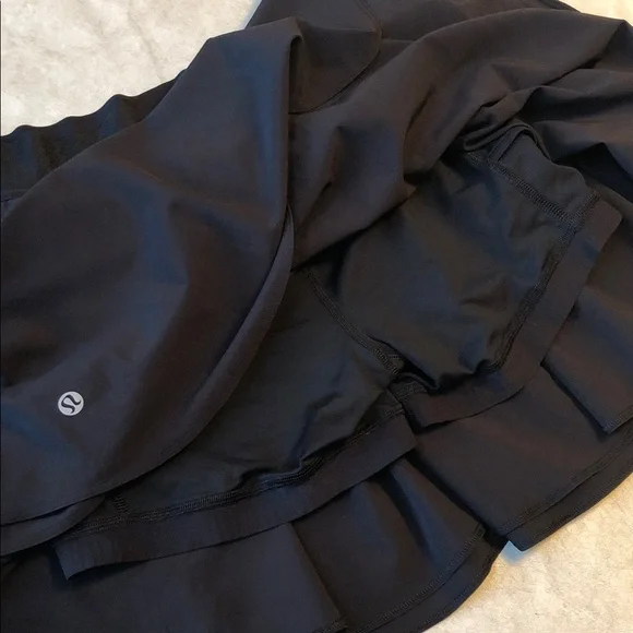 Lululemon Court Rival High Rise Tennis Skirt Lightweight Black Long Size 6 - Picture 9 of 16